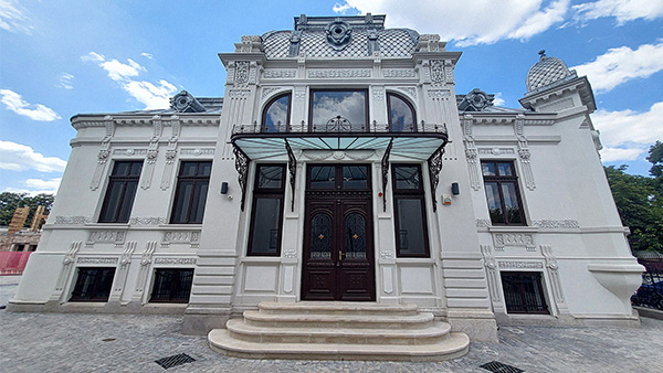Casa Dianu Muzeul Cartii si Exilului Romanesc Craiova
